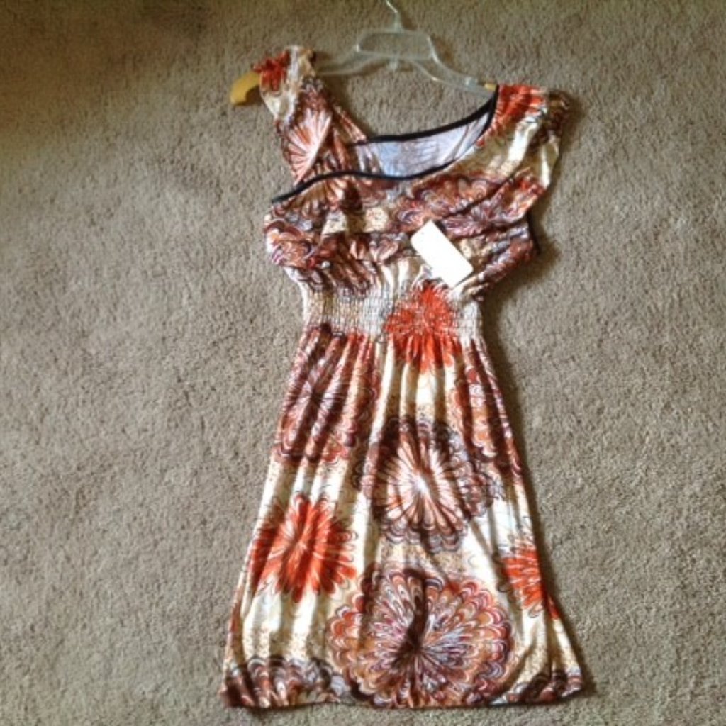 Nwt Ruffles! Brown & Beige Print Dress Sundress M